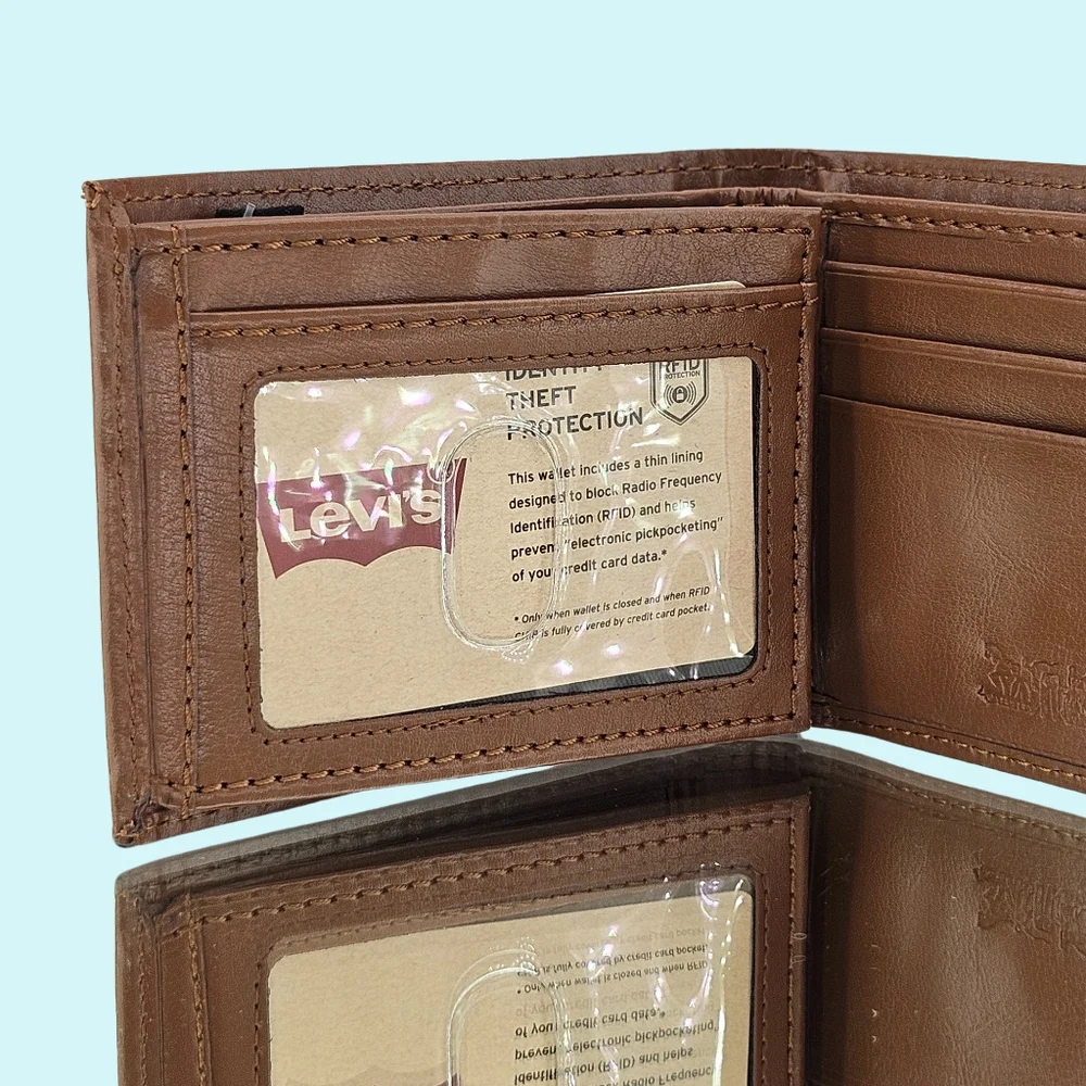 Levi's Wallet Brown Leather Polyester Twill Bifold Cappadocia Traveler Wallet